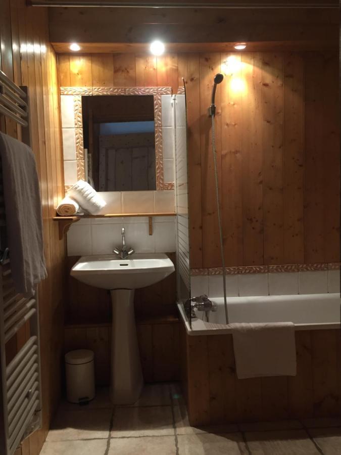 Paisible Chalet Montagne Avec Option Jacuzzi Séez Exteriér fotografie